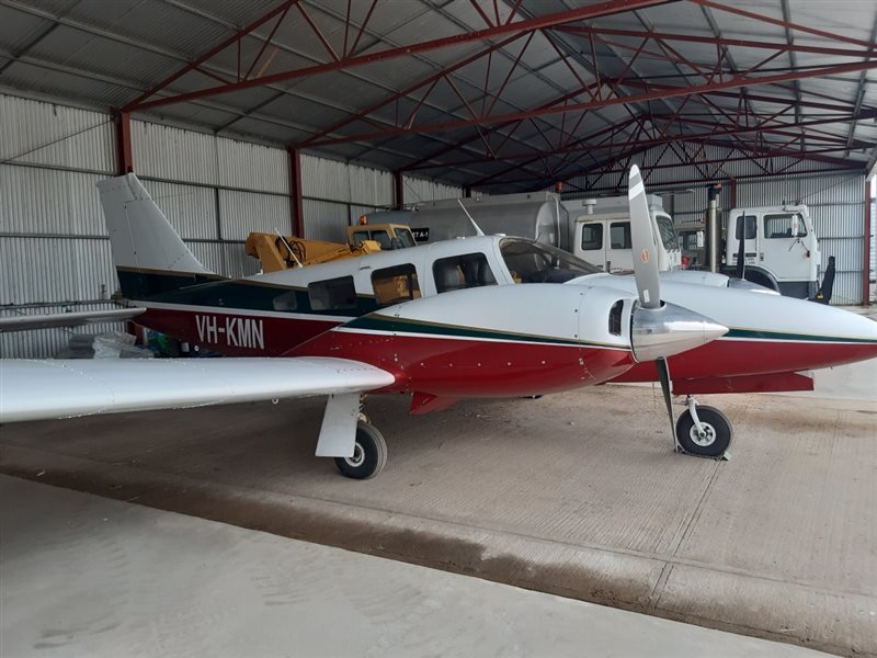 2006 Piper Seneca III Aircraft