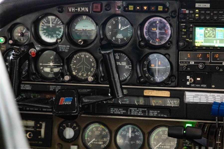 2006 Piper Seneca III Aircraft